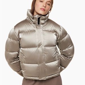 Aritzia Super Puff Shorty Jacket